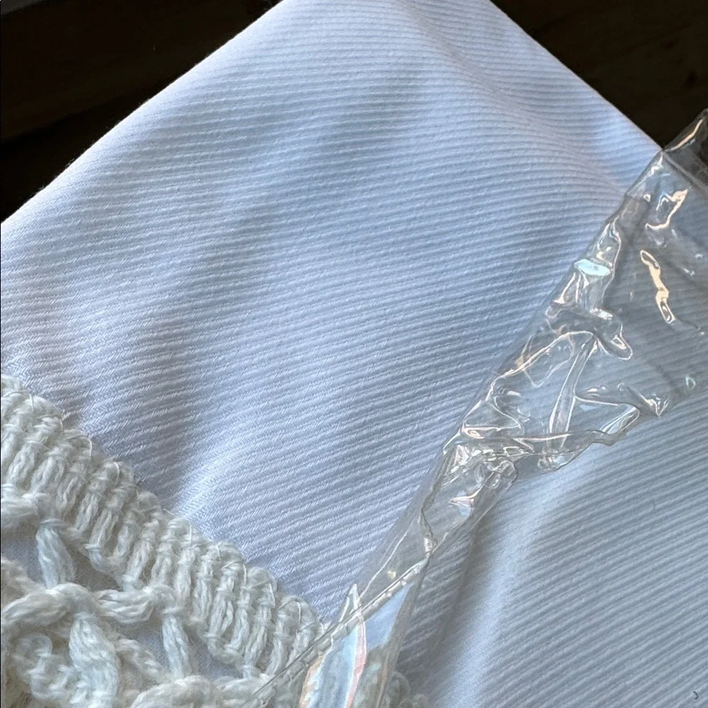 NWT Vintage Deadstock Grossman & Weissman loop fringe 65 inch round tablecloth
